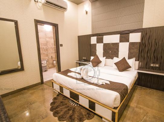 Hotel Pardesi 哈里瓦 外观 照片