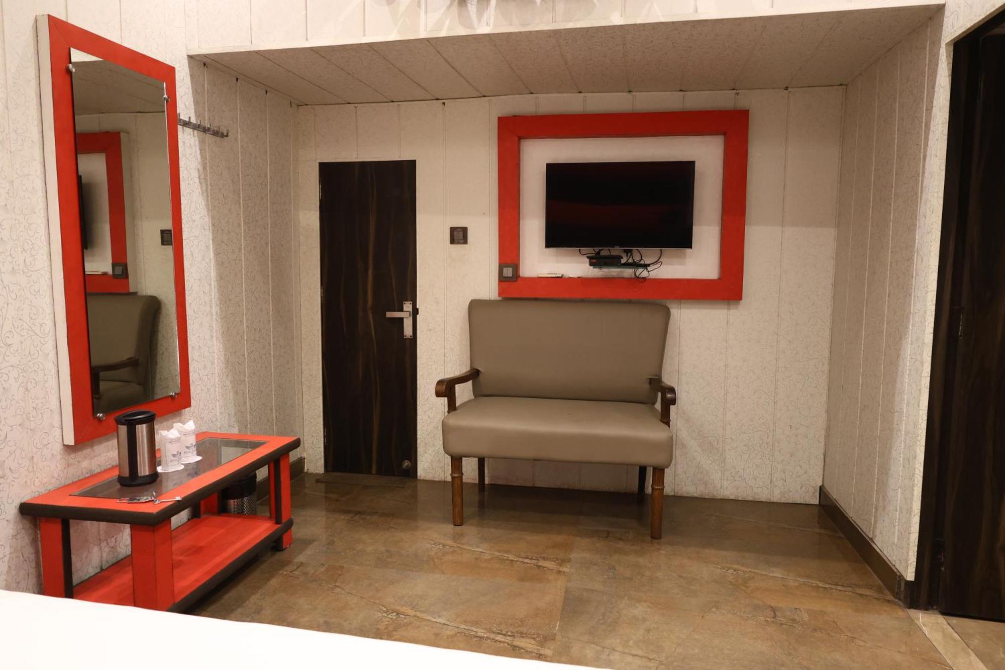 Hotel Pardesi 哈里瓦 外观 照片