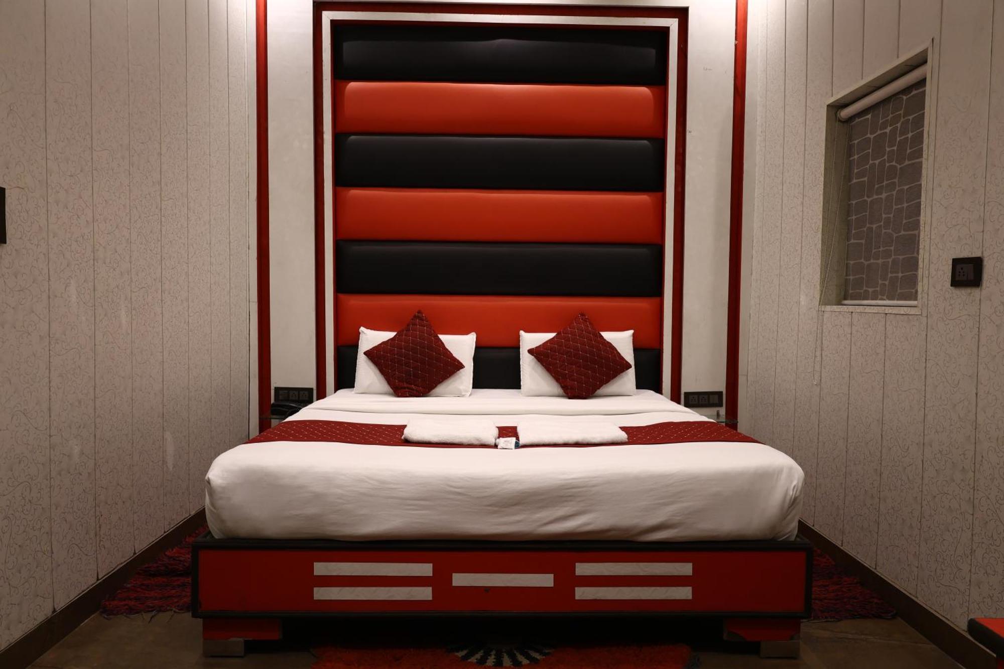 Hotel Pardesi 哈里瓦 外观 照片