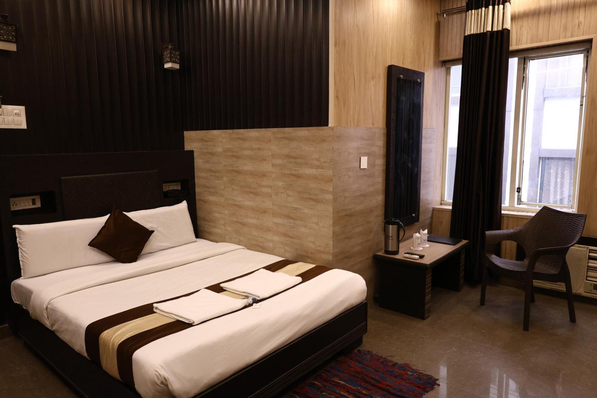 Hotel Pardesi 哈里瓦 外观 照片