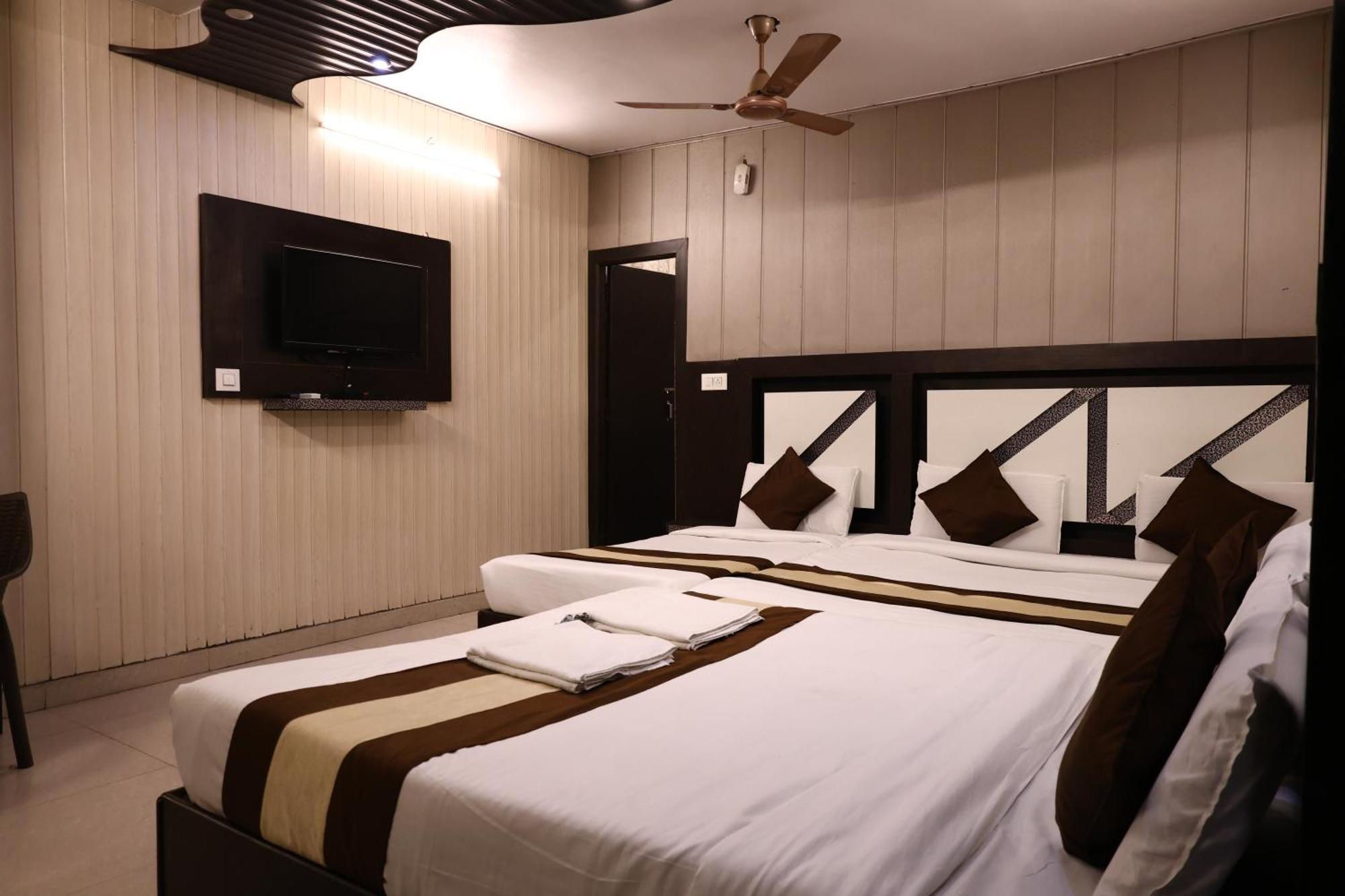 Hotel Pardesi 哈里瓦 外观 照片