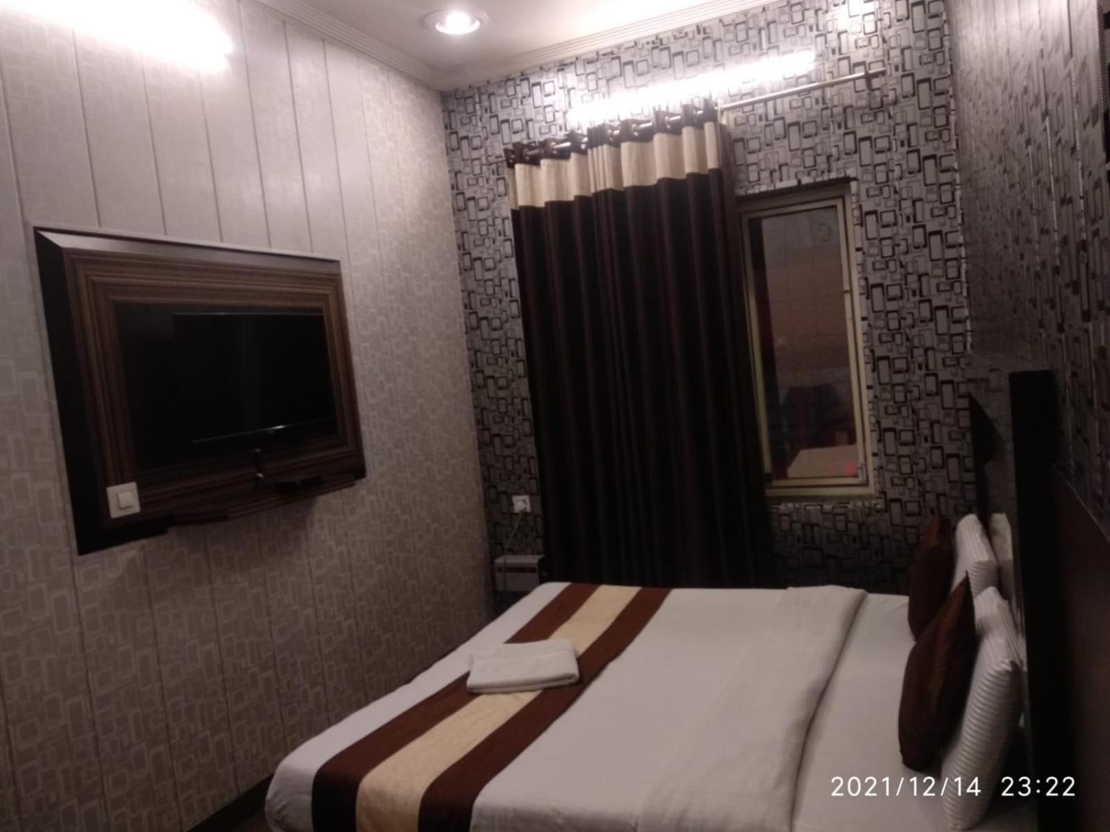 Hotel Pardesi 哈里瓦 外观 照片