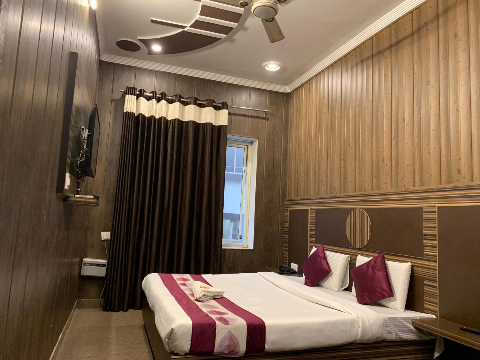 Hotel Pardesi 哈里瓦 外观 照片