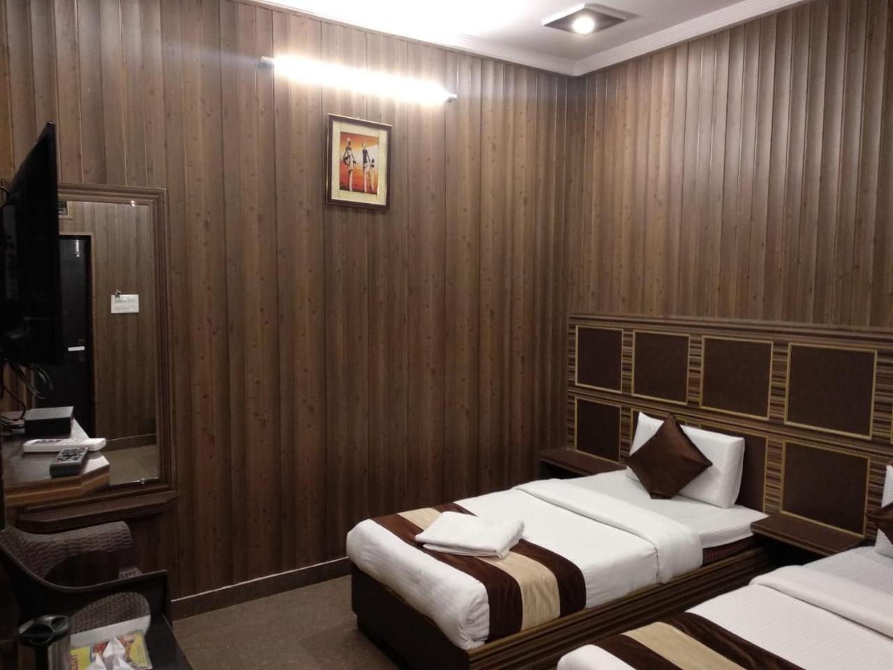 Hotel Pardesi 哈里瓦 外观 照片