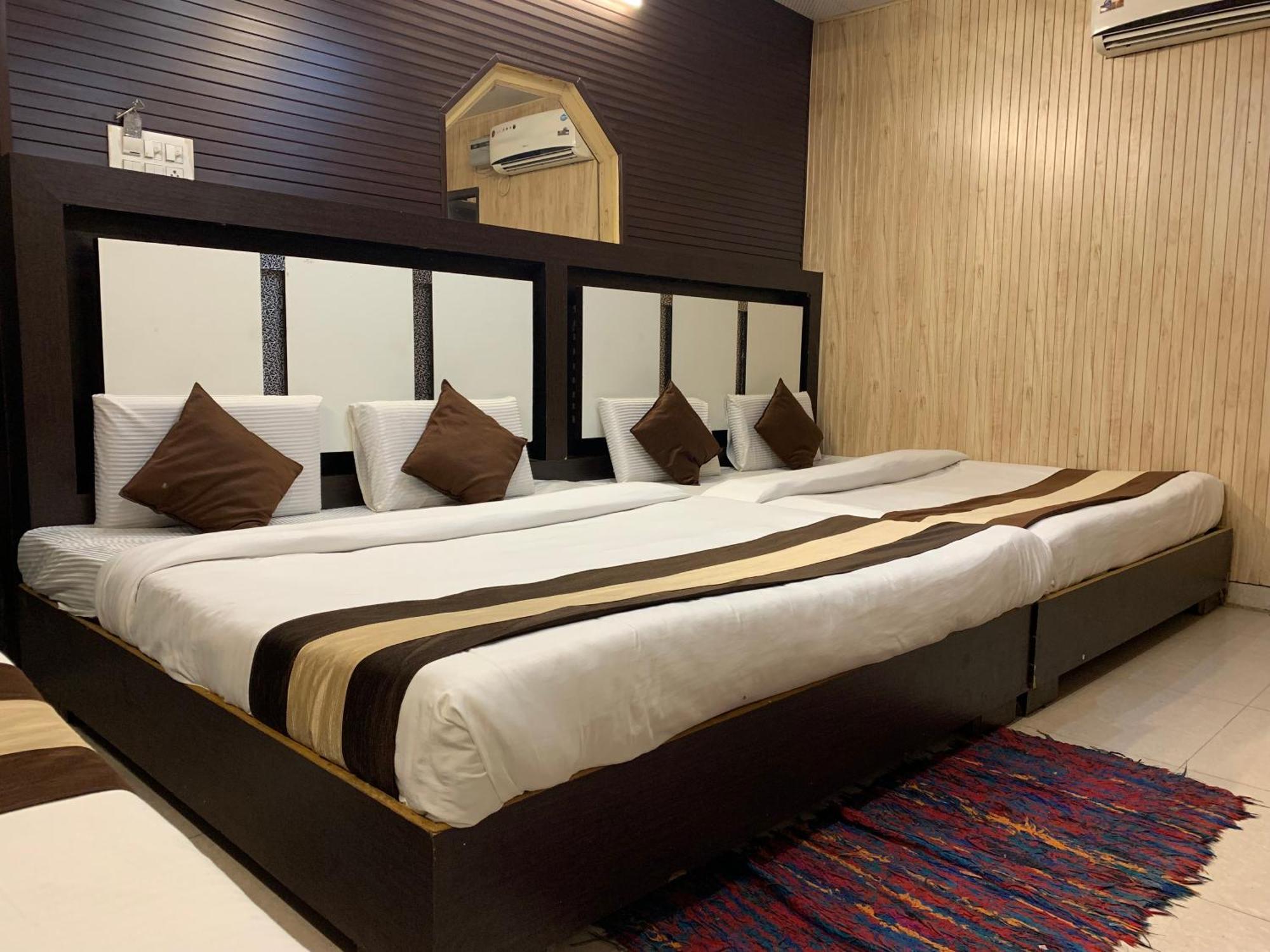 Hotel Pardesi 哈里瓦 外观 照片